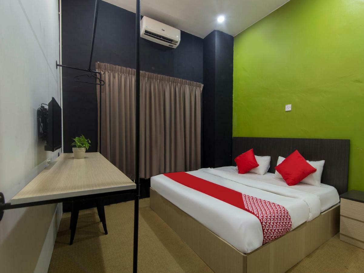 Oyasumi Hotel Kulim Exterior photo